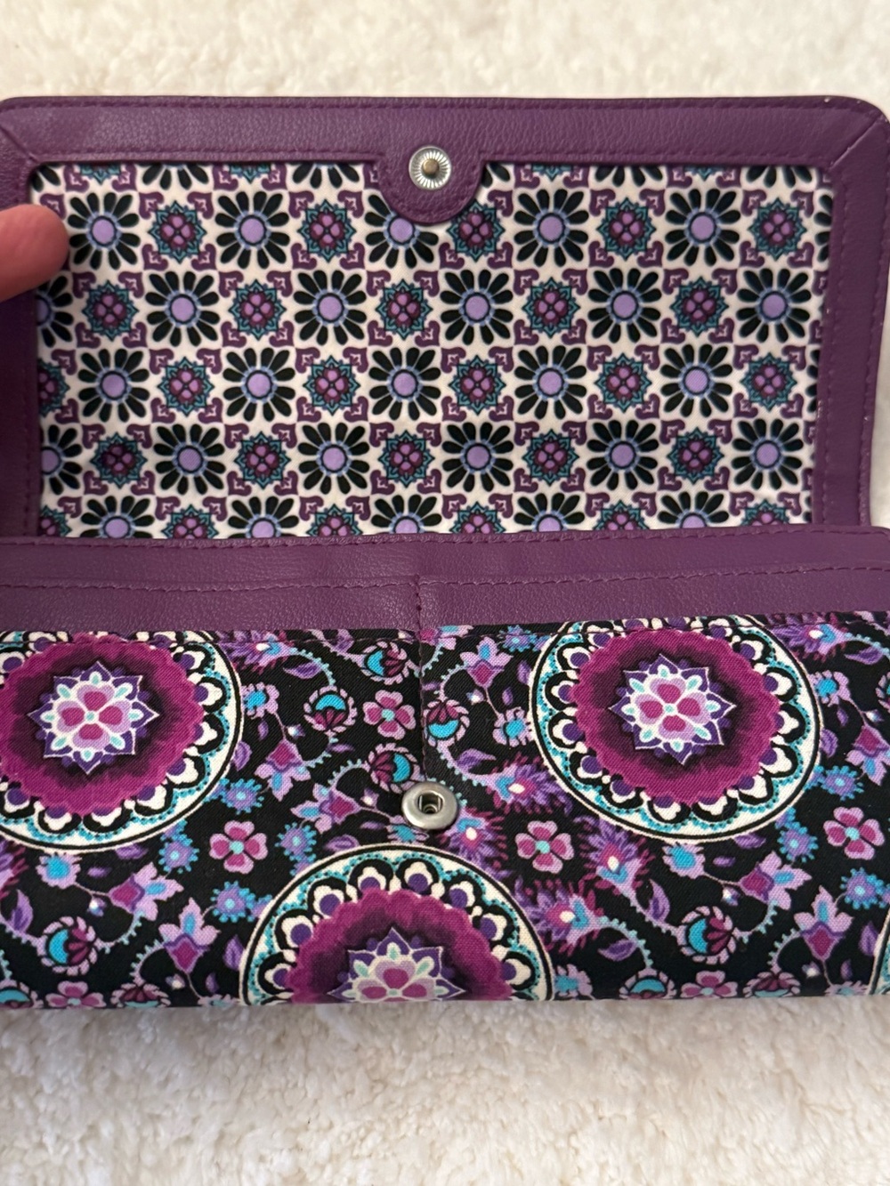 Vera Bradley RFID Audrey Wallet Dream Tapestry Purple Slim Clutch - Picture 3 of 6